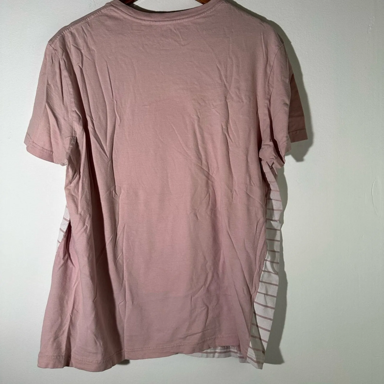 Guess Men’s Tee Shirt