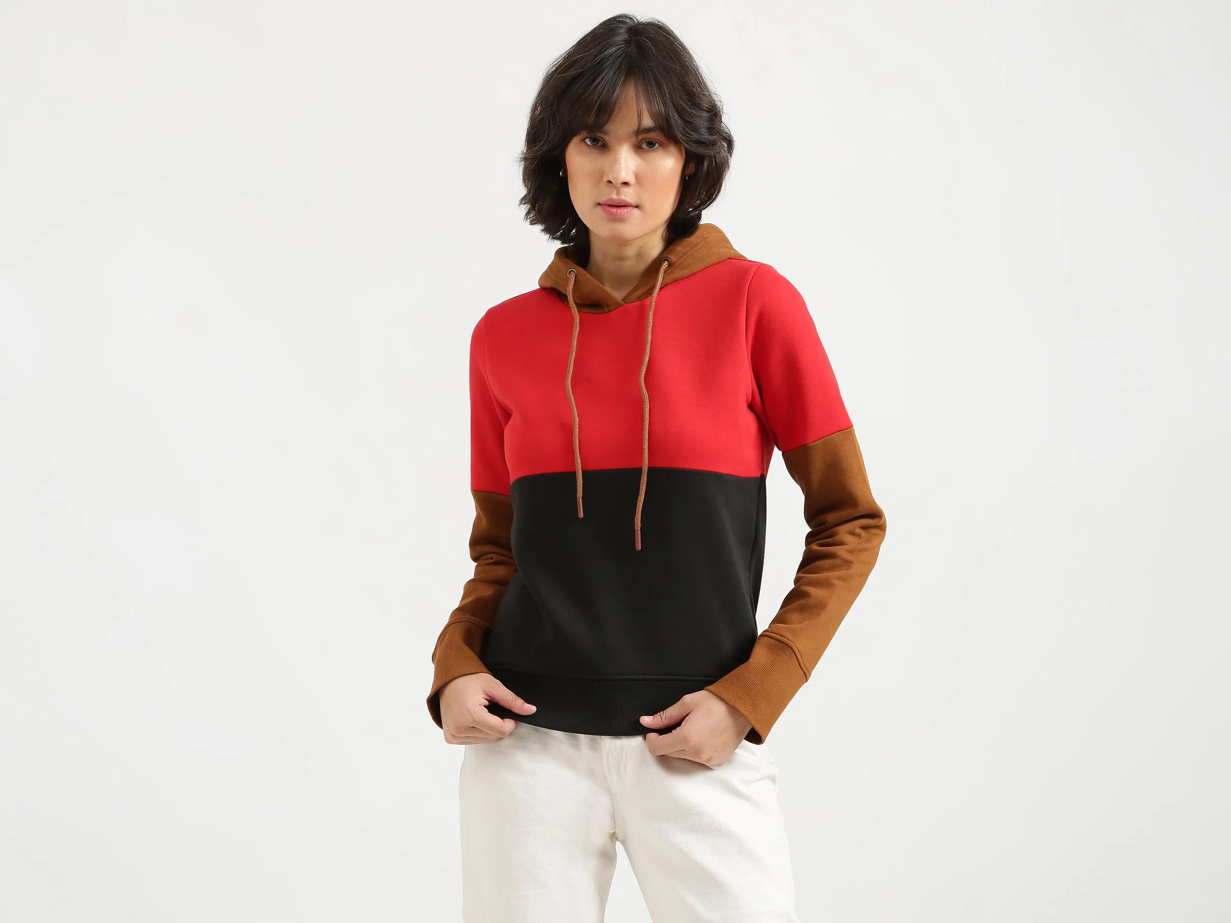 Women Colorblocked Closed Sweatshirt
